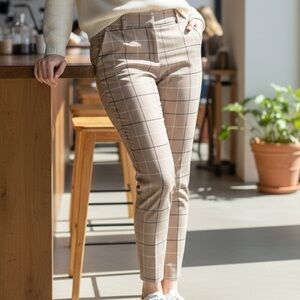 Amanda + Chelsea Beige Skinny Leg Pants